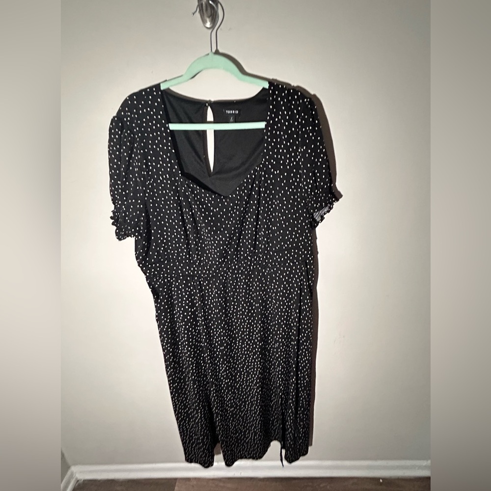 Retro pinup Inspired Torrid maxi length Black Dress with polka Dots pockets. Sz2